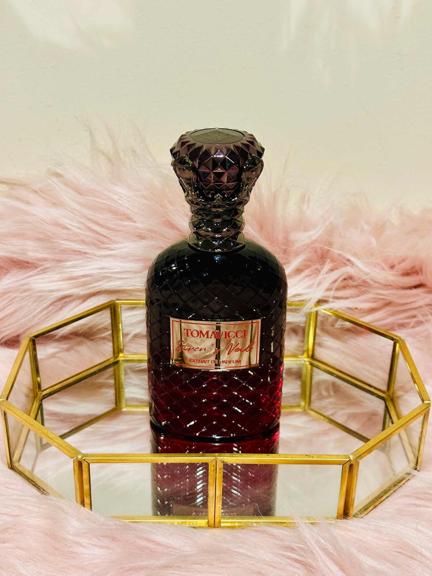 Tomavicci Siren’s Veil